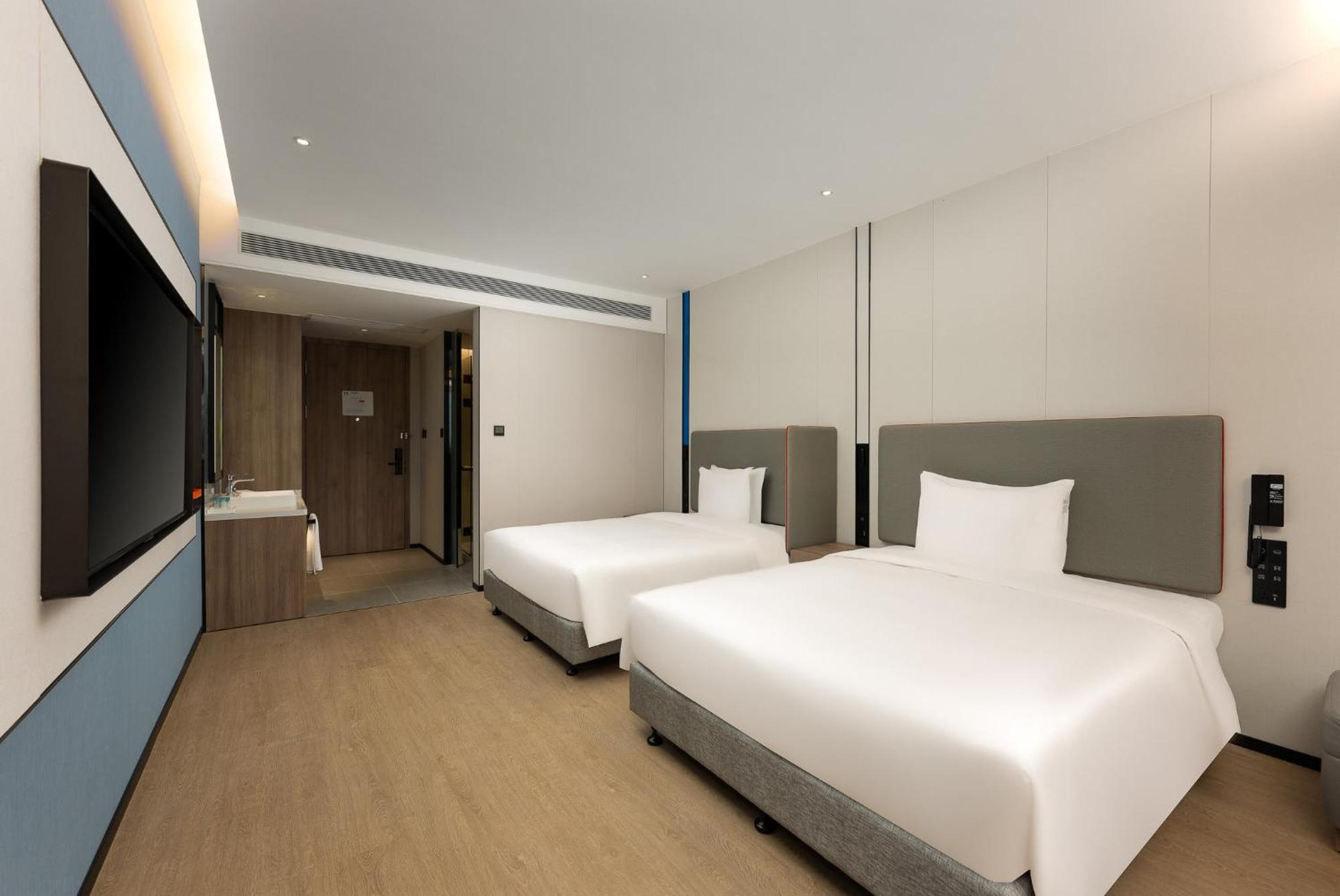 Holiday Inn Express Shanghai Jing'An Temple By Ihg Eksteriør billede